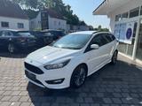 Ford Focus Turnier ST-Line*Kamera*8 Fach*Navi*1 Hand* - Ford Focus: 1.8