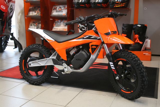 KTM SX-E 2  2025