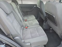 VW Touran 2.0 TDI Highline DSG /Xenon/