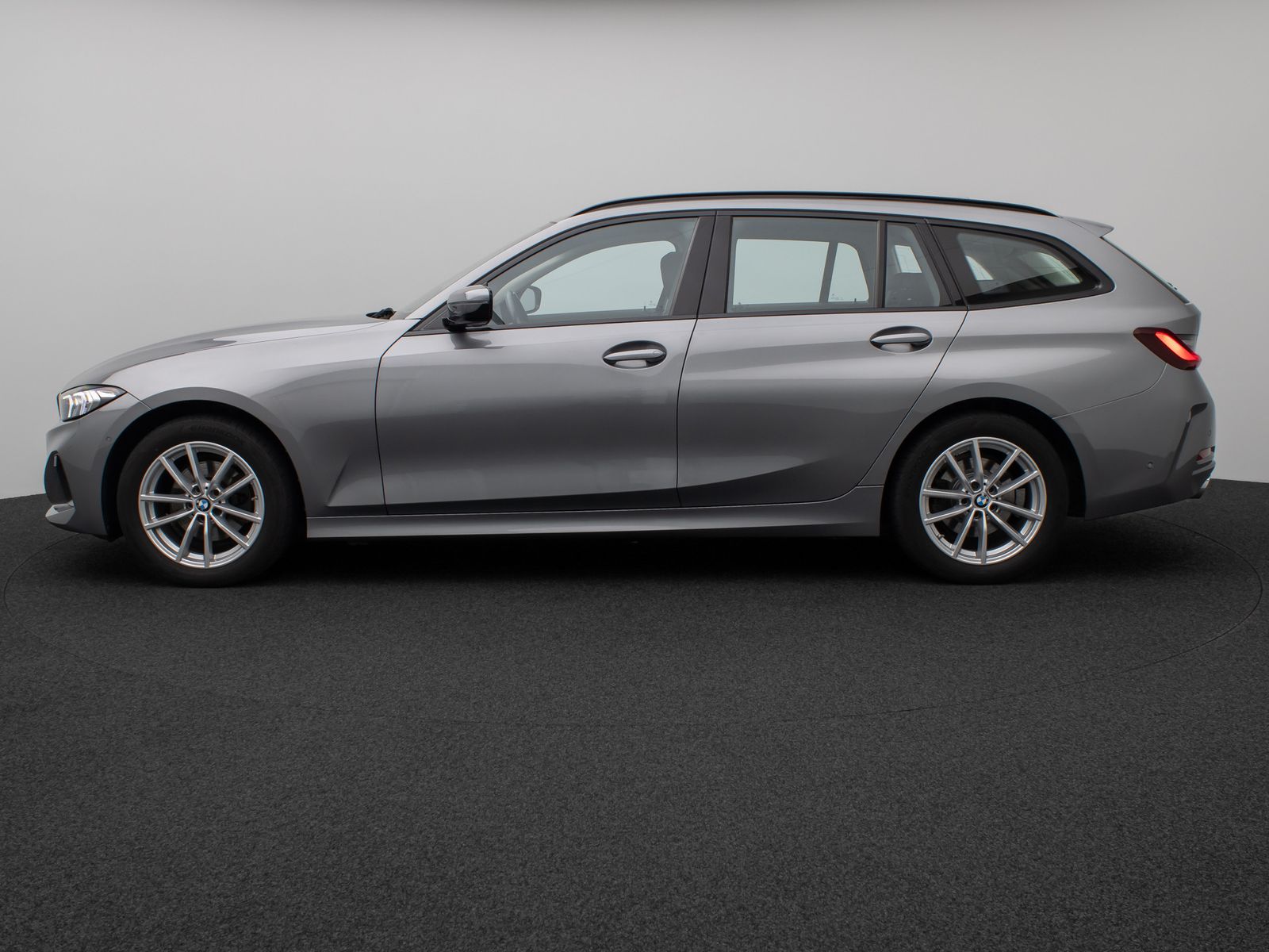 Fahrzeugabbildung BMW 320d xD Kamera DAB CockPit+ Widscreen SportLenkr