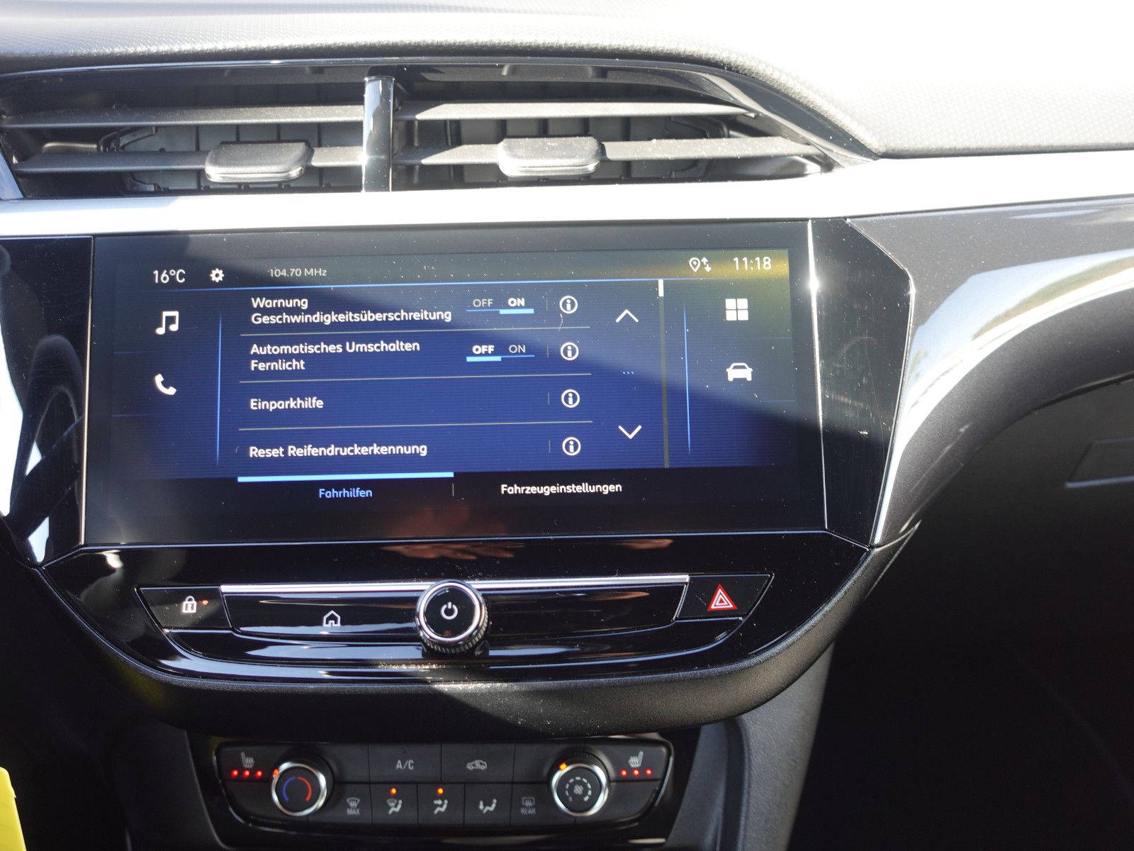 Fahrzeugabbildung Opel Corsa 1.2 Turbo GS Automatik Allwetter,LED,SHZ