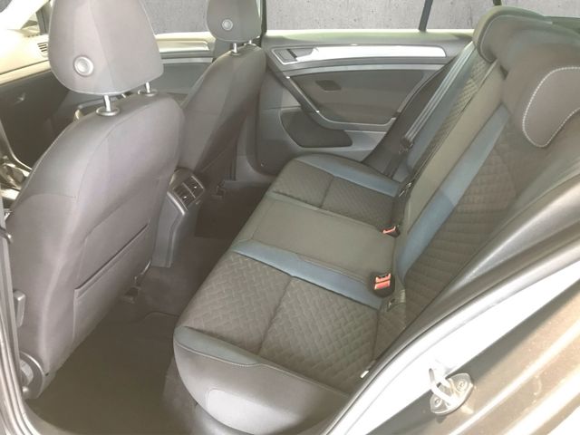 Golf VII IQ.DRIVE 1.5 TSI DSG*ACC*LED*Blind-Spot