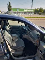 Renault Grand Scenic2 (7sitzen) KeylessGo - Renault Grand Scenic aus 2005