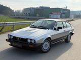 Alfa Romeo GTV 6, Oldtimer , 2,5 Traumzustand - Alfa Romeo GTV von privat