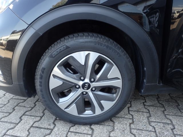Fahrzeugabbildung Kia Niro e-Vision LED-Paket 3-Phasen On-Board Lader