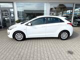 Hyundai i30 blue Classic *2. HAND*KLIMA*SCHECKHEFT* - Hyundai i30 Classic mit Diesel-Antrieb