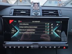 Fahrzeugabbildung DS Automobiles DS 7 1.6 E-Tense 225 Grand Chic