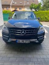 Mercedes-Benz ML 350 BlueTEC 4MATIC - - Mercedes-Benz ML 350 in Köln