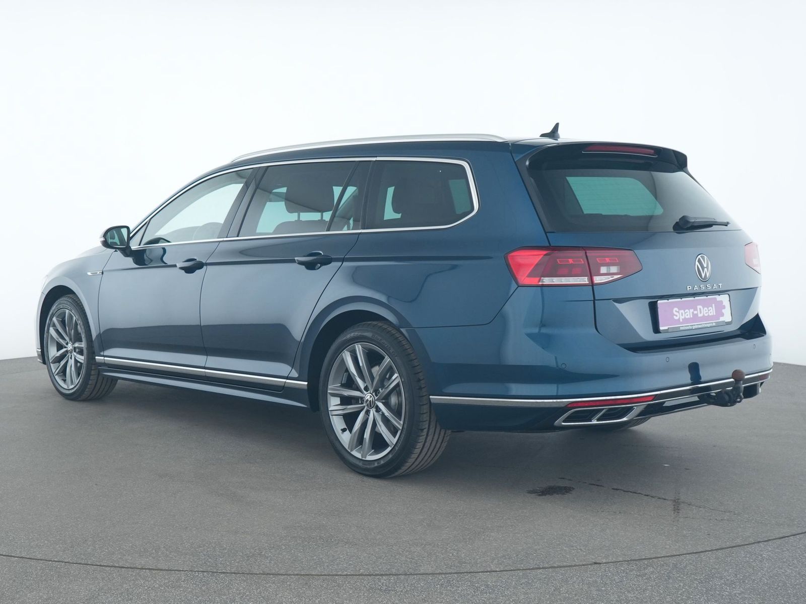 Volkswagen Passat R Line AHK|Navi|ACC|Kamera|Panorama|PDC foto 8