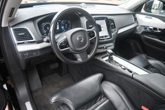 Fahrzeugabbildung Volvo XC 90 D5 Inscription *Pano*Stdhzg*B&W*360°*7Sitz