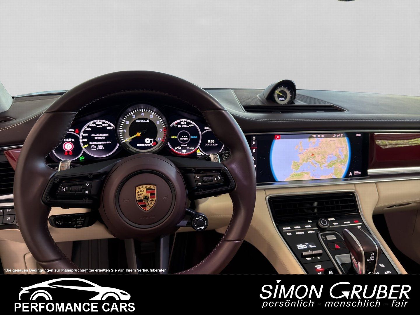 Fahrzeugabbildung Porsche Panamera Sport Turismo 4.0 Turbo S E-Hybrid