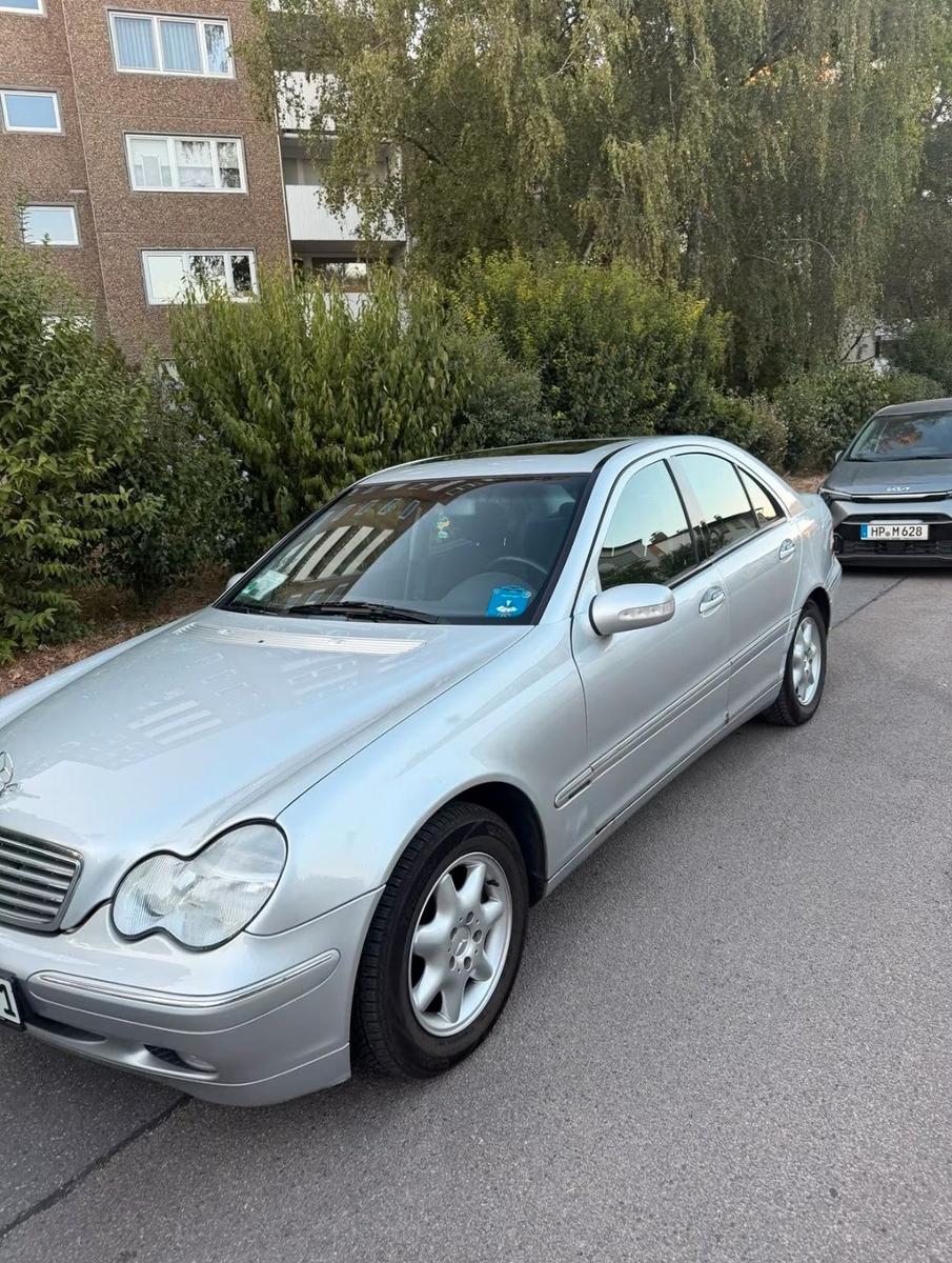 Mercedes-Benz C 200
