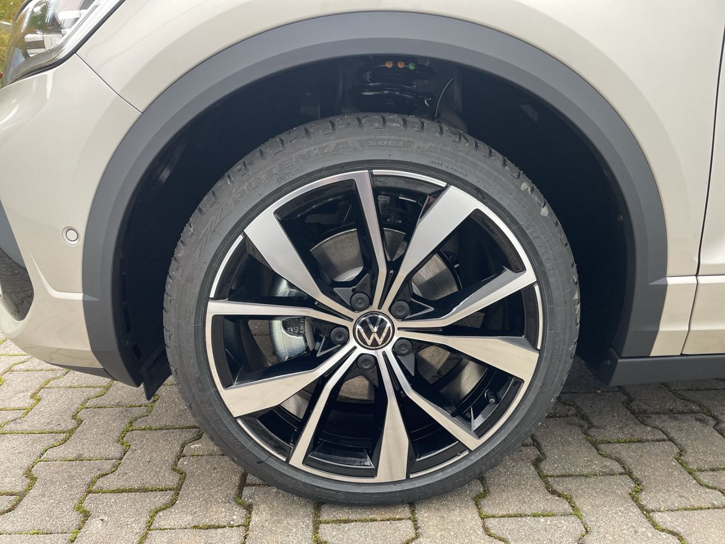 T-Roc Cabriolet R-Line 1.5 TSI DSG Kamera/AHK/Na