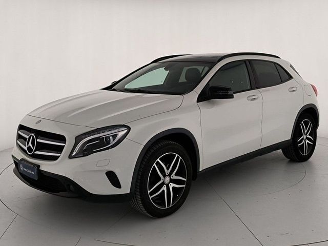 Mercedes-Benz Mercedes GLA 200 d (cdi) enduro auto