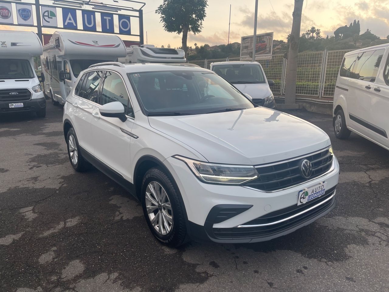 Other Volkswagen Tiguan 2.0 TDI 150 CV DSG Elegance 20 imagem 2