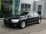 Audi A8 3.7 V8 quattro Leder MMI Xenon AHK BOSE Temp - Audi A8 aus 2003