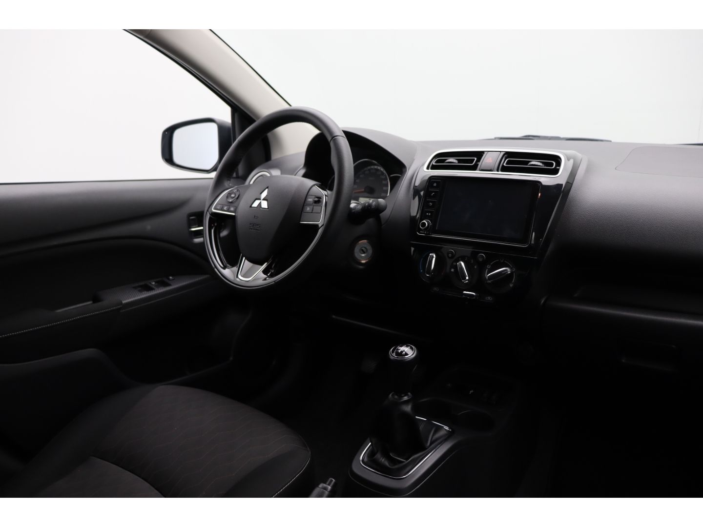 Fahrzeugabbildung Mitsubishi Space Star 1.2 Select+ AppleCP DAB Klimaanlage