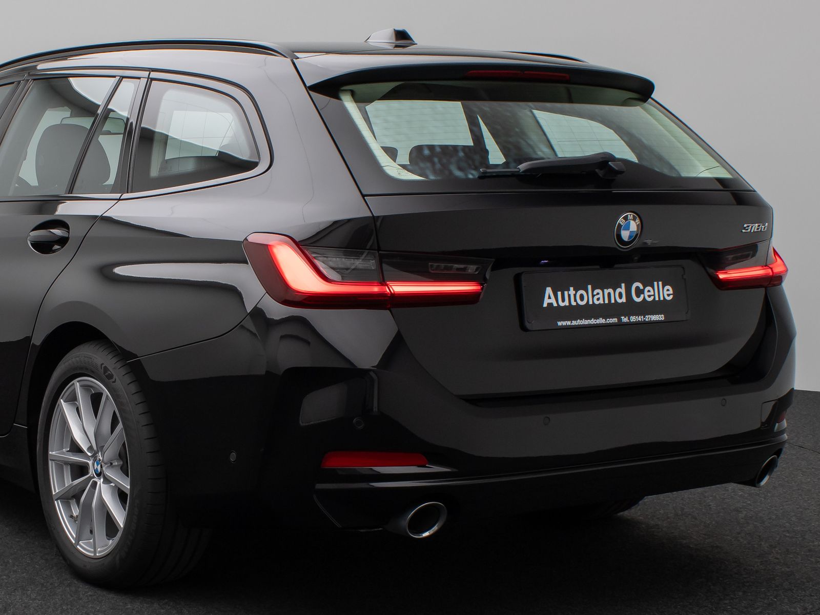 Fahrzeugabbildung BMW 318d Kamera DAB HUD Stop&Go DrivAssist Adapt.LED