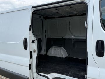 Renault Trafic - 9