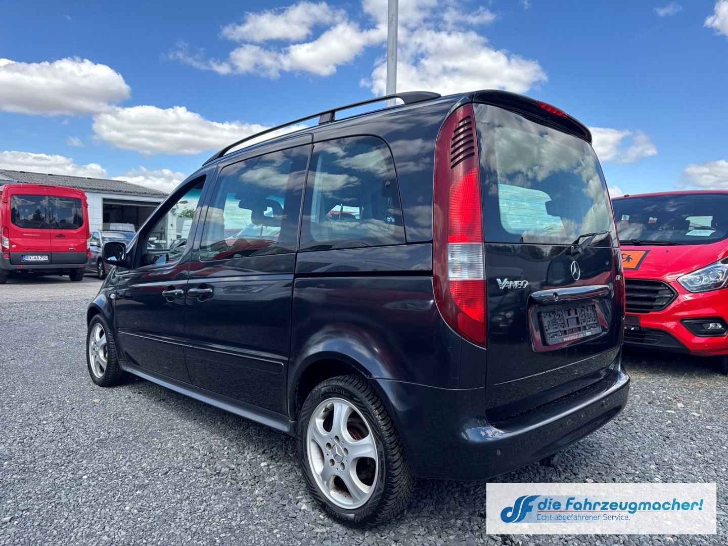 Fahrzeugabbildung Mercedes-Benz Vaneo Compact Van El. Panodach Leder *EXPORT
