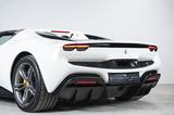 Ferrari 296 GTS *BIANCO AVUS*CARBON* - gebrauchte Ferrari Cabrios