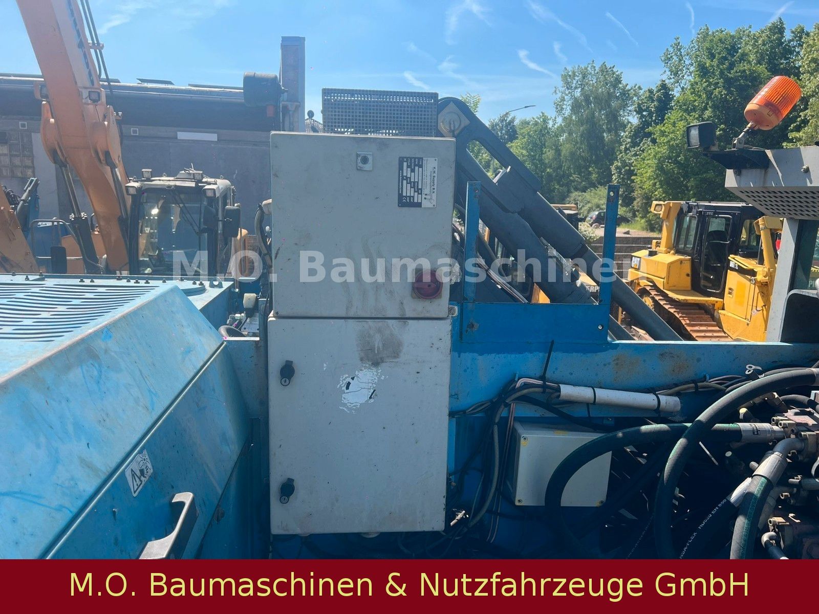 Fahrzeugabbildung Fuchs MHL 360 /Verstellbare Kabine/Magnetanlage/