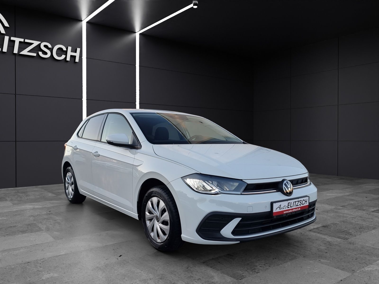 Fahrzeugabbildung Volkswagen Polo Life TSI LED SH PDC DAB+ WeConnect Klima