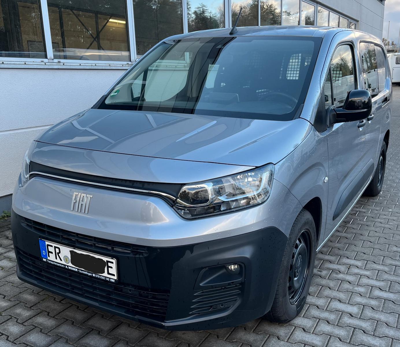 Fiat E-Doblò Multicab L2 50 kWh Navi PDC Sitzheizung