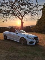 Mercedes-Benz E 300 Cabriol V6 3,5l 360° AHK DISTRONIC Mopf - Mercedes-Benz E 300 aus 2013