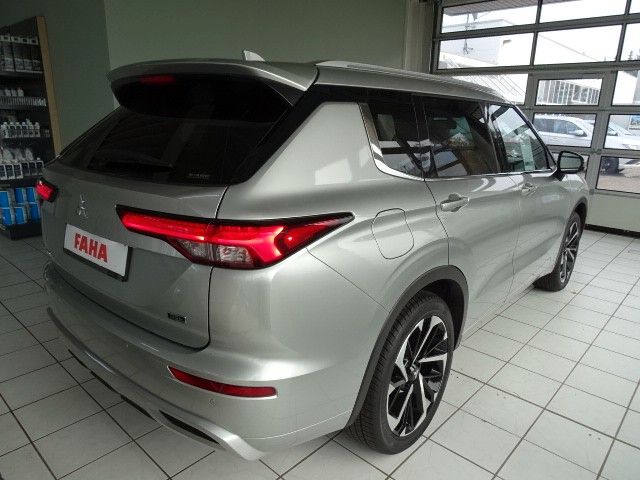 Fahrzeugabbildung Mitsubishi Outlander SEL Special Edition US-Import