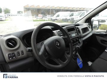 Renault Trafic - 8