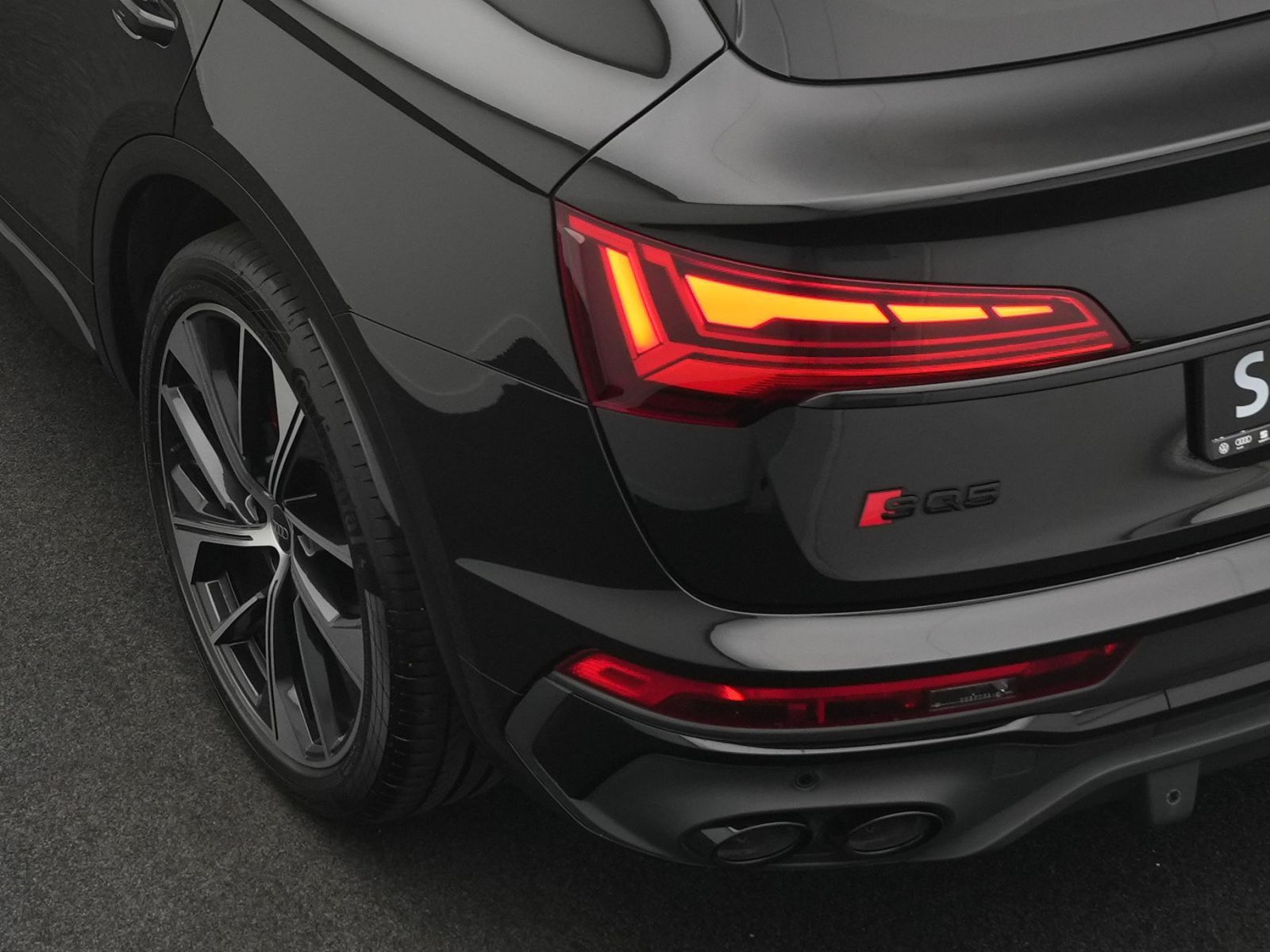 Audi SQ5 - Bild 17