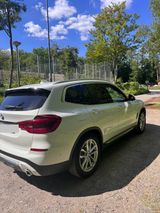 BMW X3 xDrive20d Luxury Line AT Luxury Line - BMW X3 in Dortmund