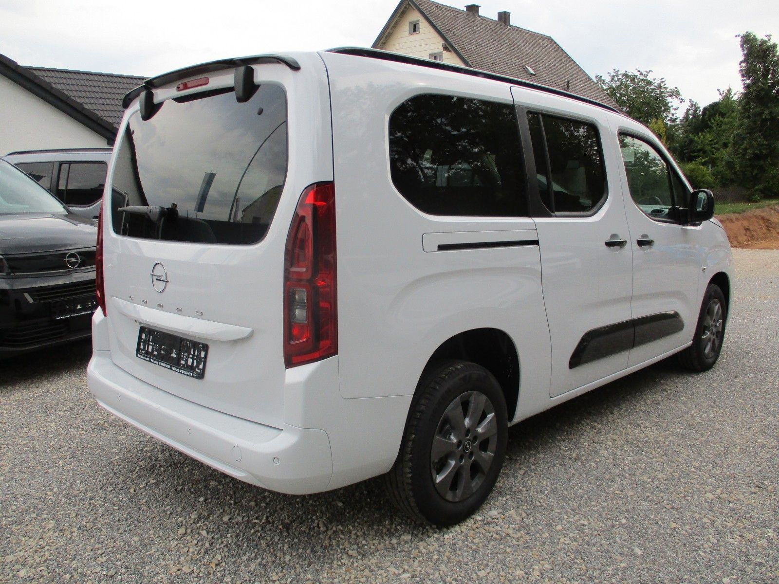 Opel Combo Life E GS XL*7-SITZER*AUTOMATIK*KAMERA*LED imagem 3