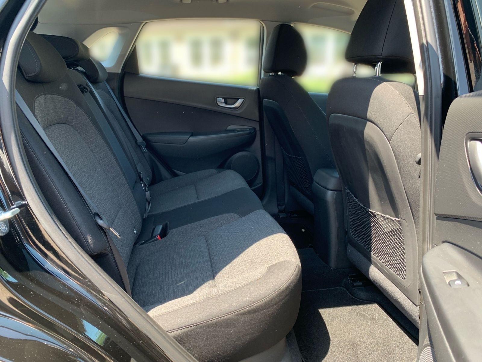Fahrzeugabbildung Hyundai KONA Select Elektro 11kW OBC Kamera Sitzheizung