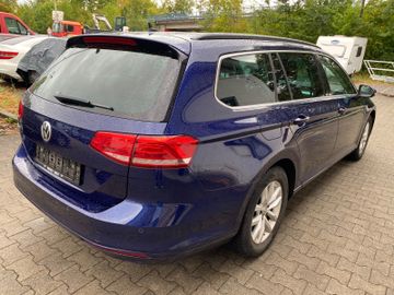 Volkswagen Passat Variant - 5