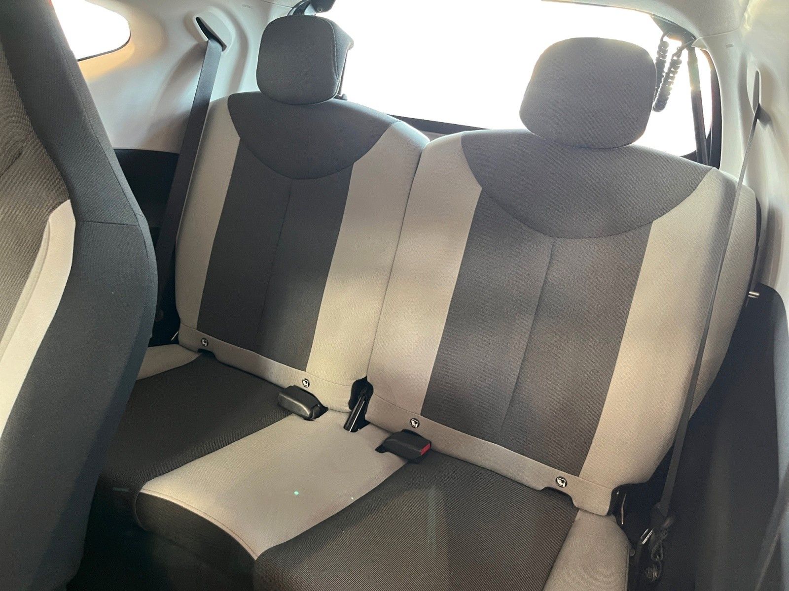 Fahrzeugabbildung Toyota Aygo AYGO x-play Team D