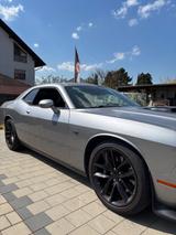 Dodge Challenger,  R/T 