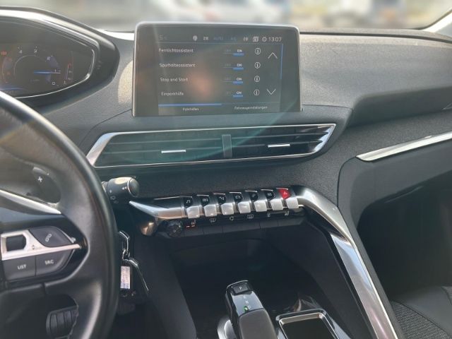 Fahrzeugabbildung Peugeot 3008 Allure Navi Digitales Cockpit LED 2-Zonen-K