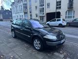Renault Megane Grandtour Dynamique 2.0 16V Dynamique - Renault Megane aus 2005: Kombi