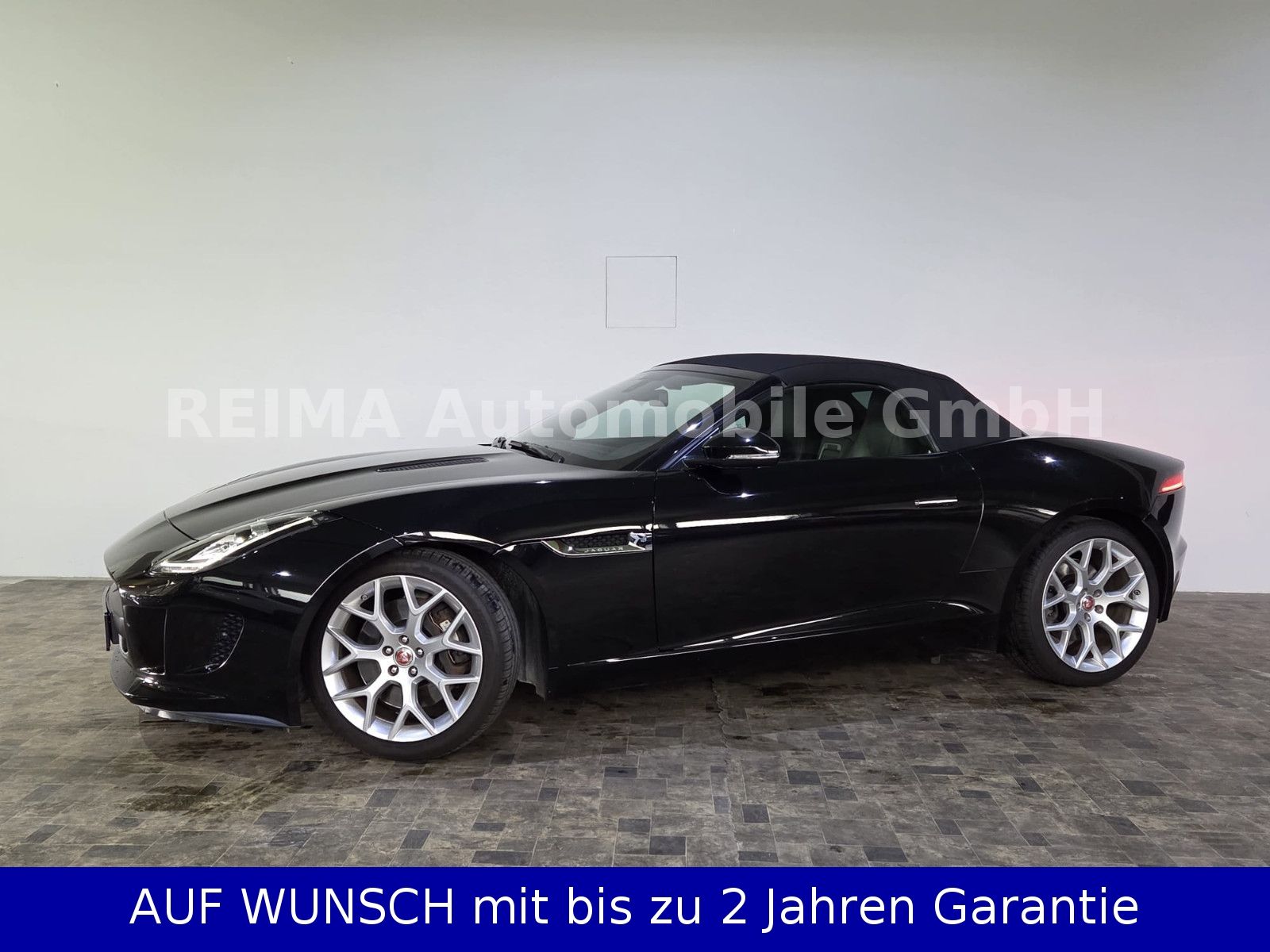Fahrzeugabbildung Jaguar F-Type 3,0i V6 Cabrio, Klappenauspuff, Meridian