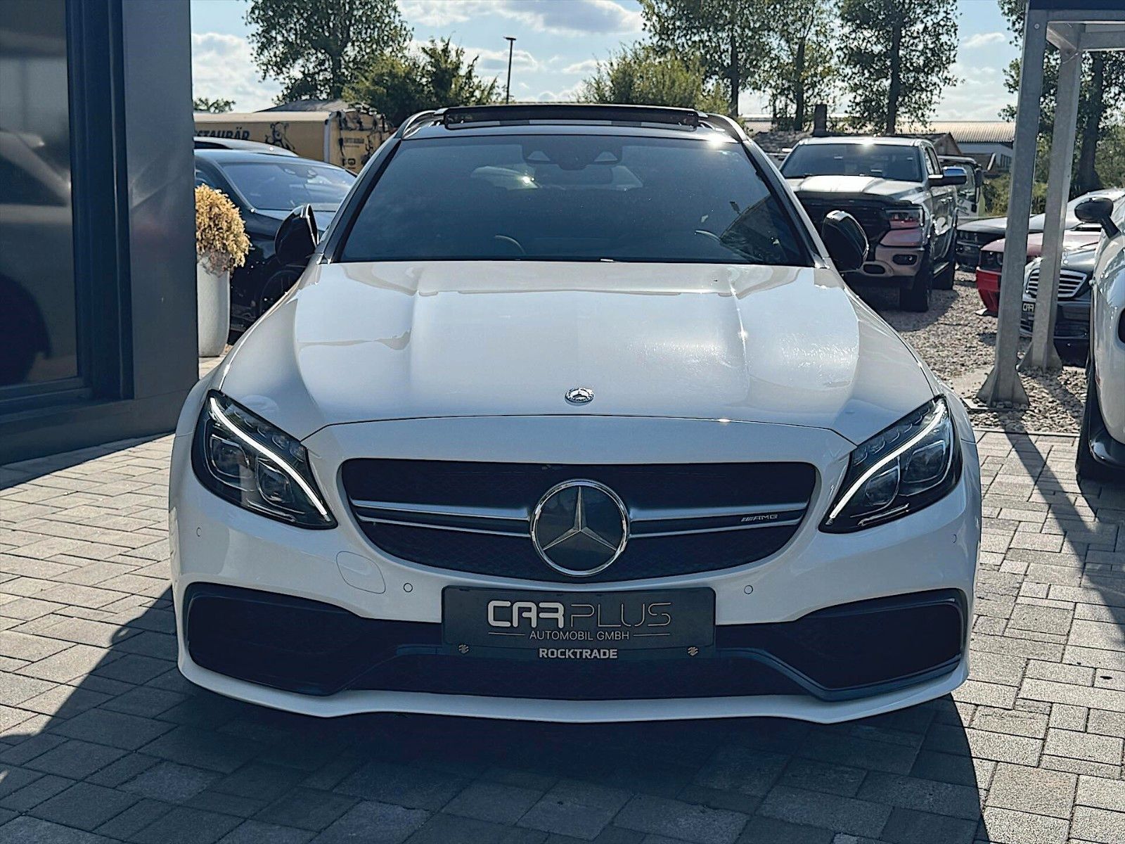Fahrzeugabbildung Mercedes-Benz C 63 T AMG Night Paket *ACC*Pano*Burmester*LED*