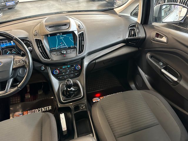 Ford Grand C-MAX Titanium *Pano*Navi*7Sitzer*