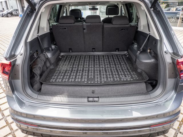 Tiguan Allspace 2.0 TDI R-Line 4M 360° 7-SITZER