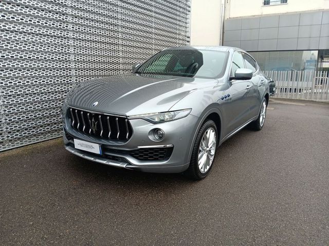 Jiný Maserati Levante 330 CV MHEV GT