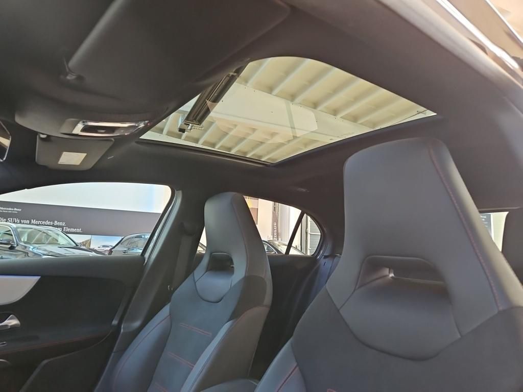 Fahrzeugabbildung Mercedes-Benz A 200 AMG Pano LED SHZ KeyLess Ambie. Sport DAB