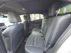 Fahrzeugabbildung Eclipse Cross Plus Select Black Hybrid 4WD