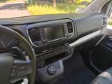 Toyota Proace (Verso) 2,0-l-D-4D 130kW L2 Executive... - Toyota Proace (Verso) von privat