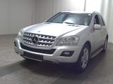 Mercedes-Benz ML 350 4M COMAND Airmatic GSD Navi Xenon RFK - Mercedes-Benz Ml airmatic