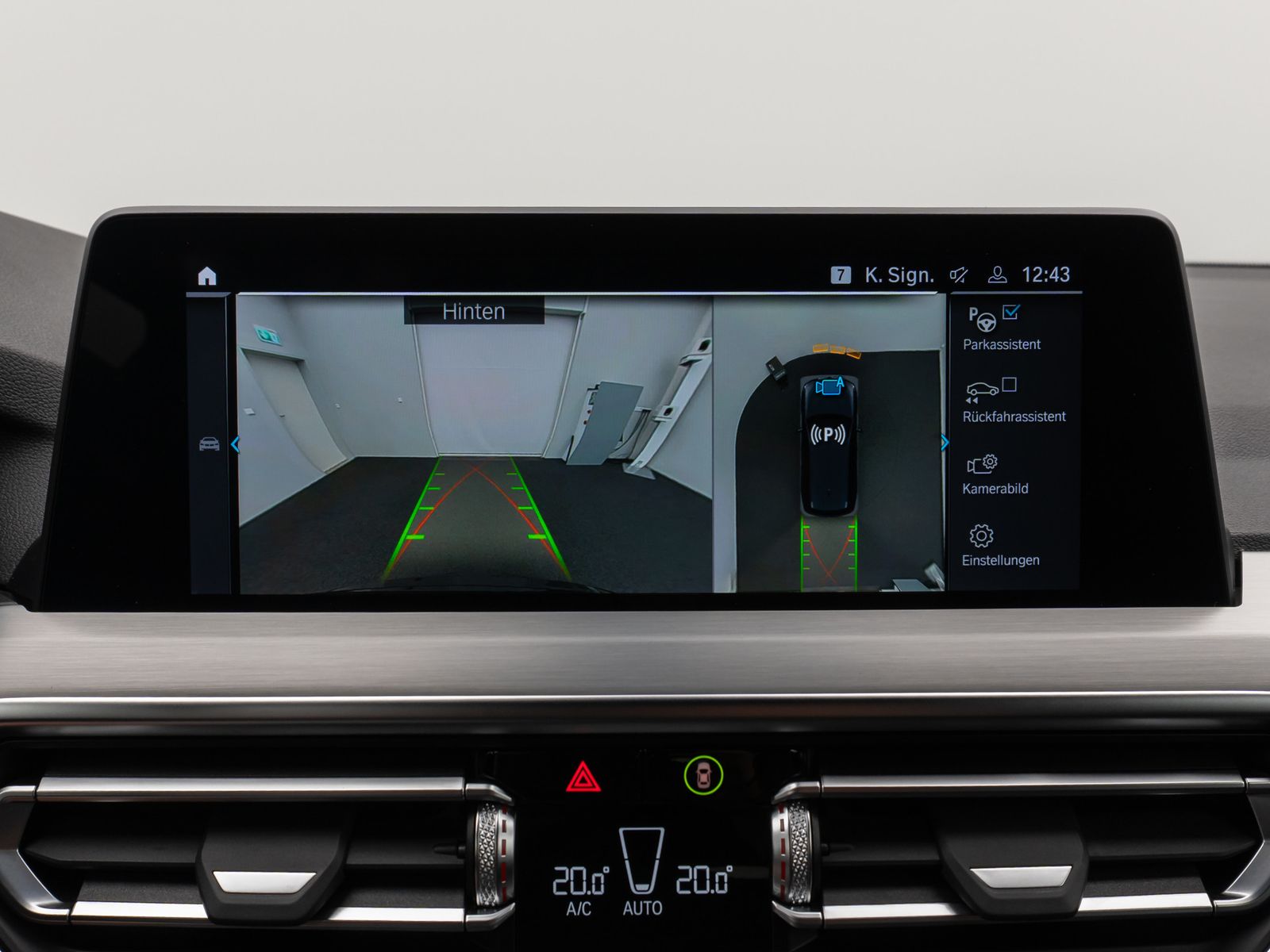 Fahrzeugabbildung BMW X3 xD30e M Sport 360° DAB HiFi AHK Leder 19Zoll